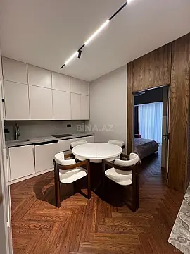 Kirayə verilir 2 otaqlı mənzil 70 m²