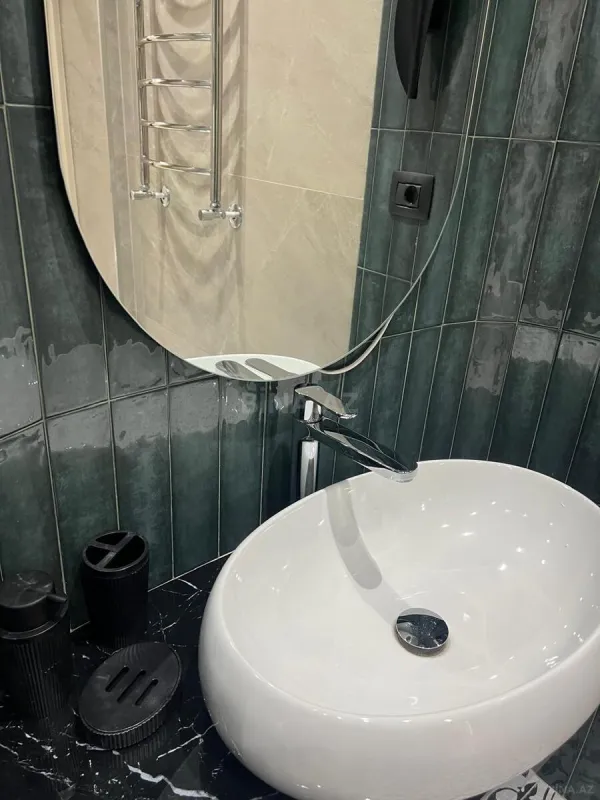 Kirayə verilir 2 otaqlı mənzil 70 m²