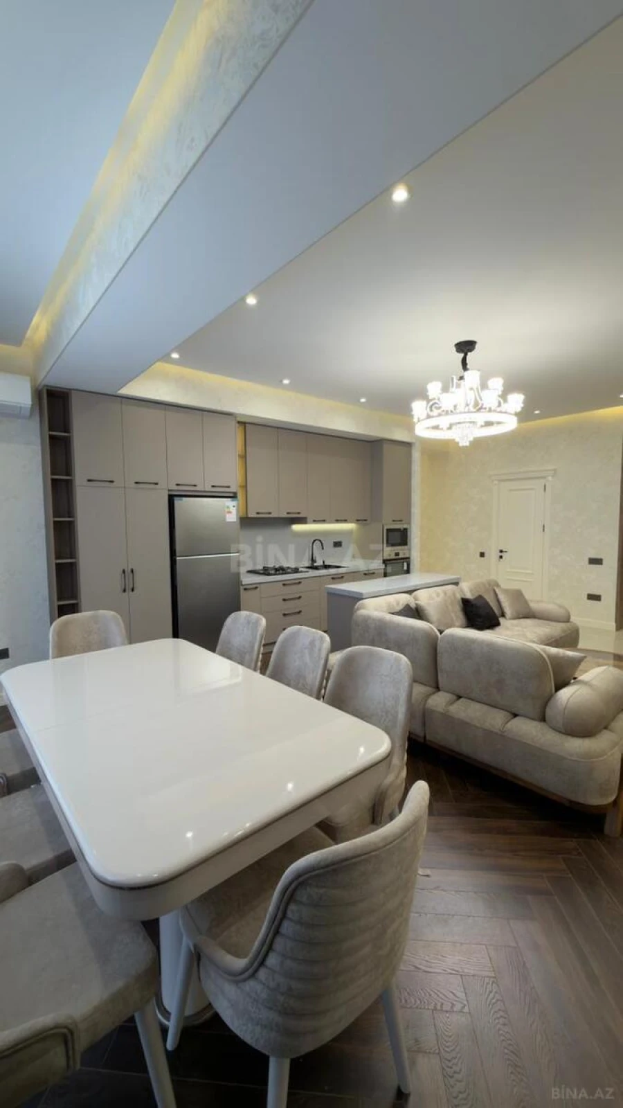 Kirayə verilir 3 otaqlı mənzil 110 m²