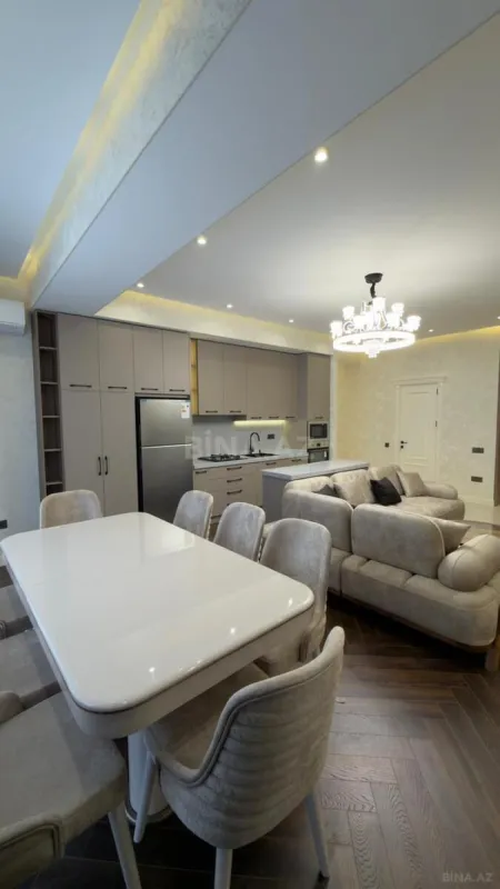 Kirayə verilir 3 otaqlı mənzil 110 m²