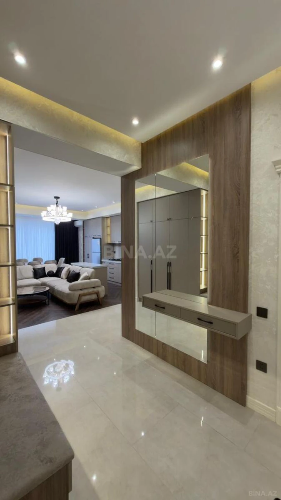 Kirayə verilir 3 otaqlı mənzil 110 m²