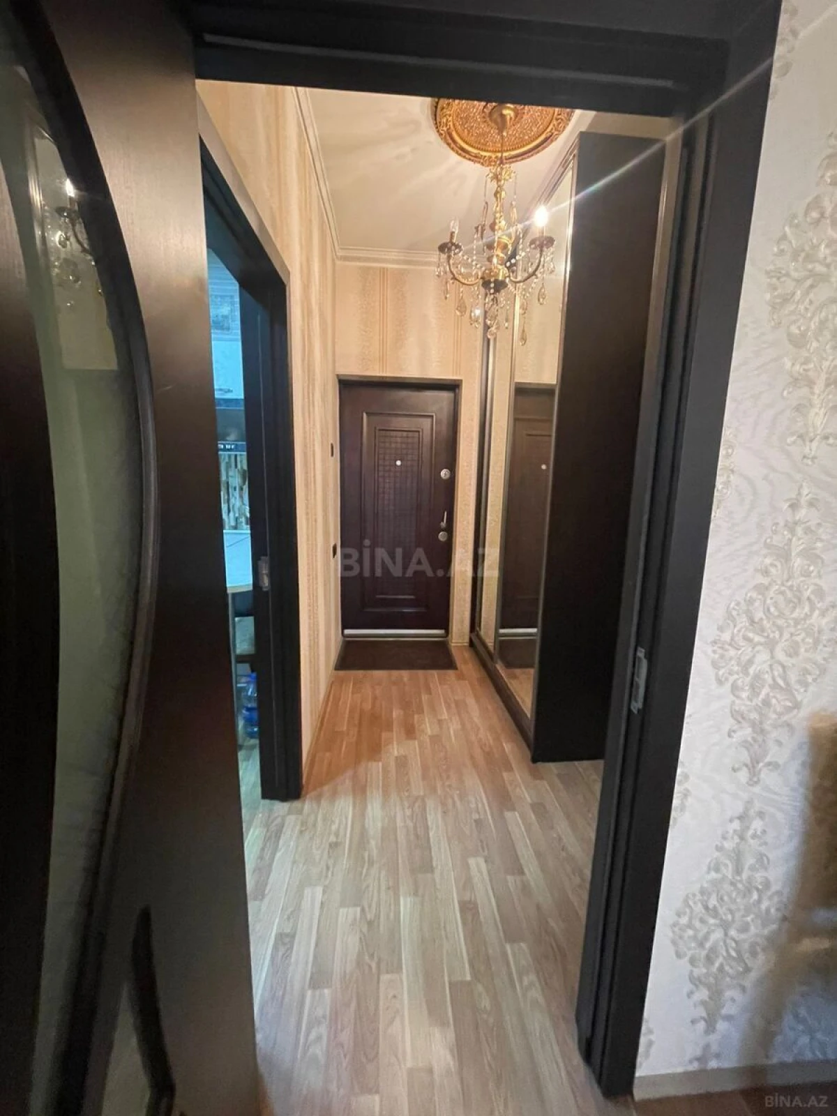 Kirayə verilir 2 otaqlı mənzil 60 m²