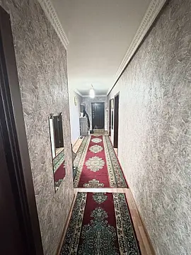 Satılır 5 otaqlı mənzil 100 m²