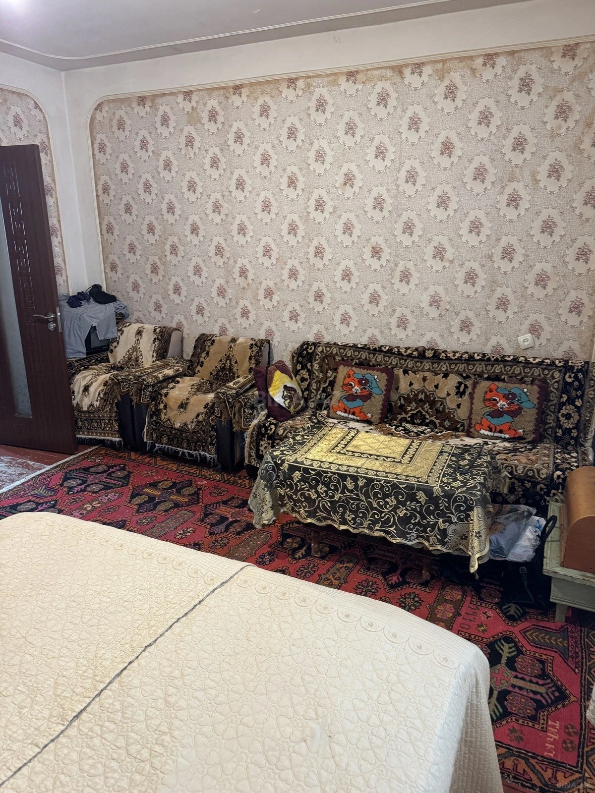 Satılır 5 otaqlı mənzil 100 m²