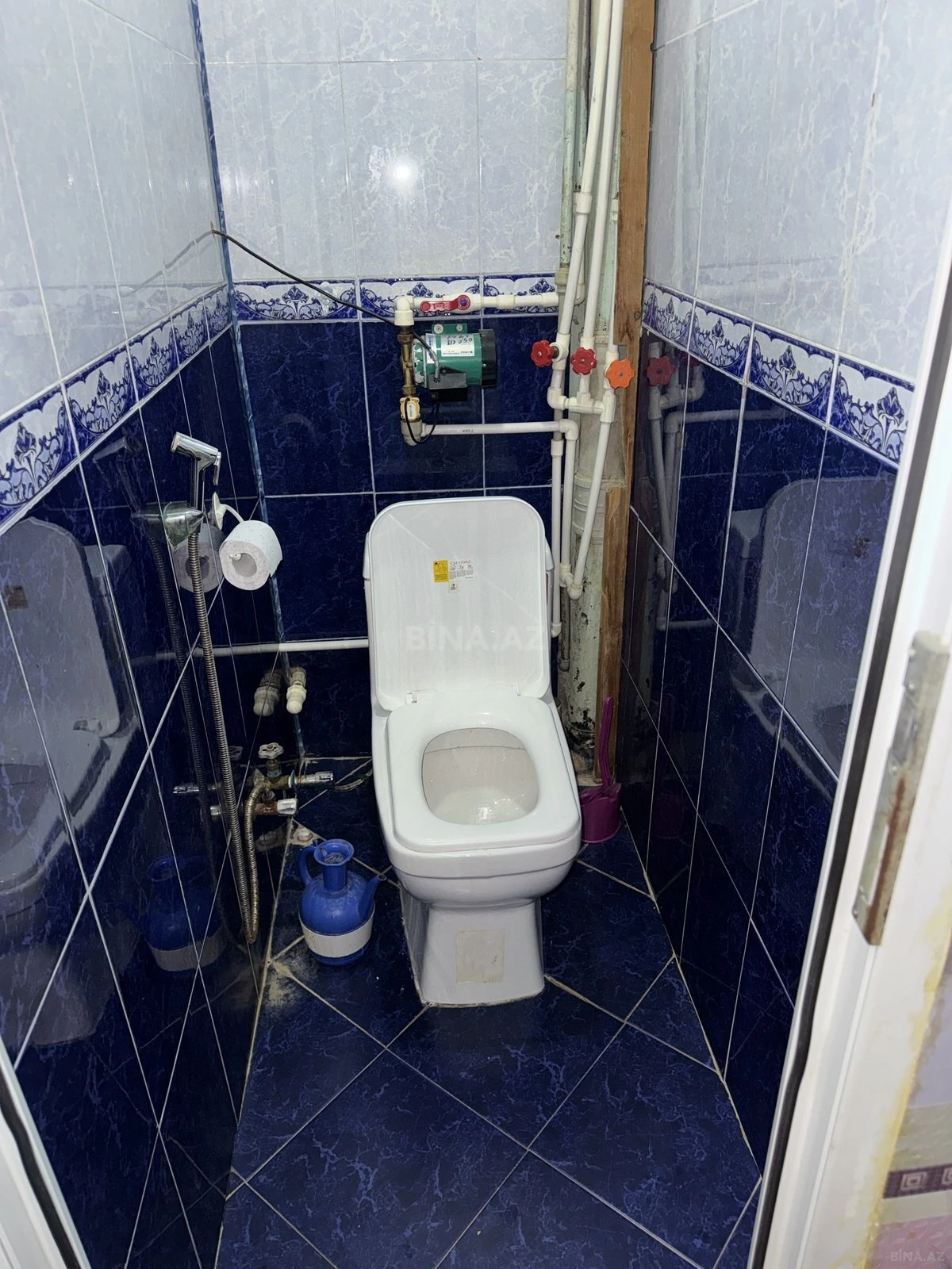 Satılır 5 otaqlı mənzil 100 m²