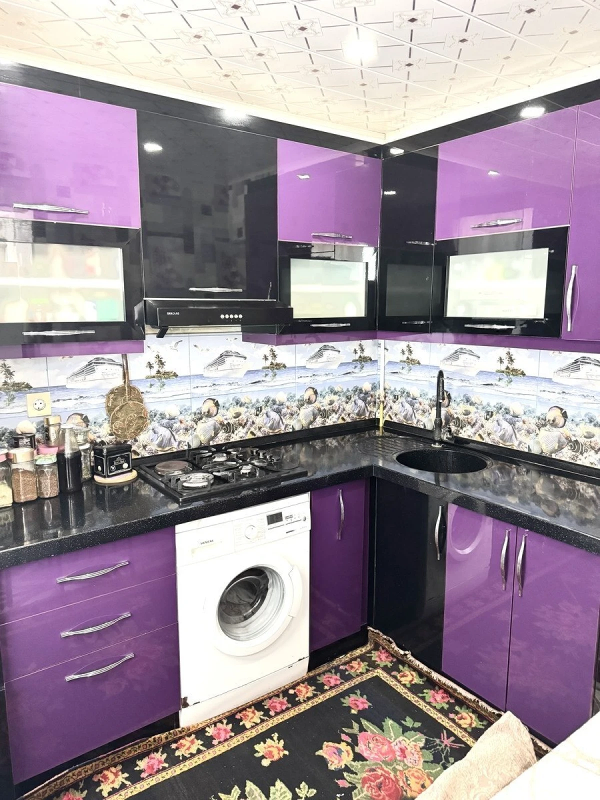 Satılır 5 otaqlı mənzil 100 m²