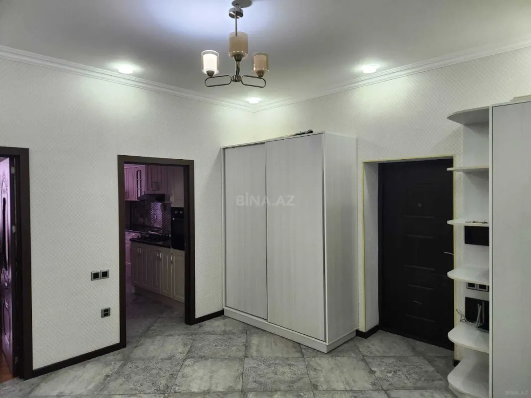 Kirayə verilir 3 otaqlı mənzil 125 m²