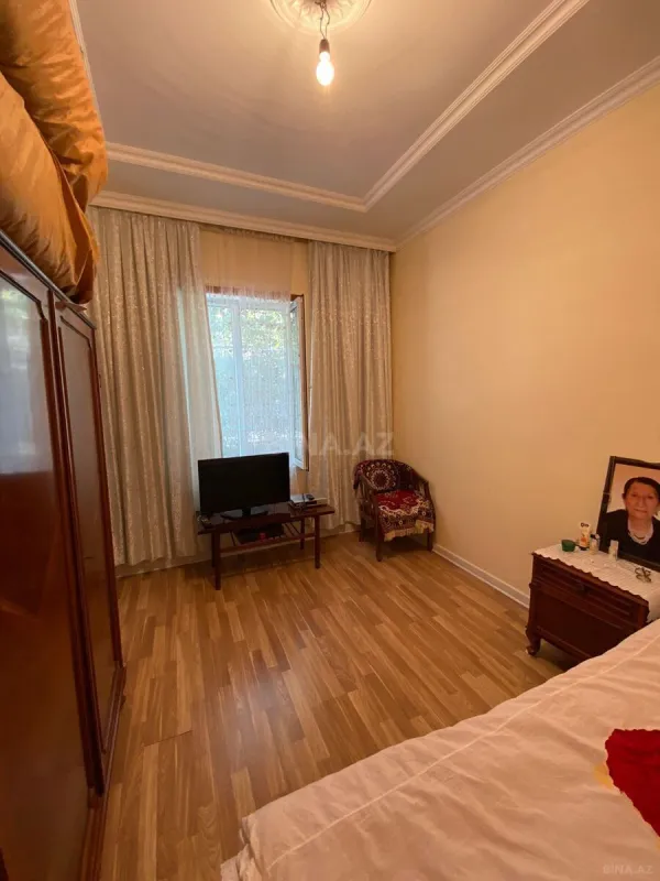 Satılır 6 otaqlı həyət evi 120 m²