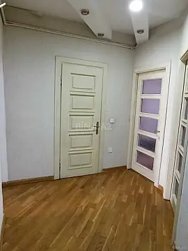 Kirayə verilir 3 otaqlı mənzil 70 m²