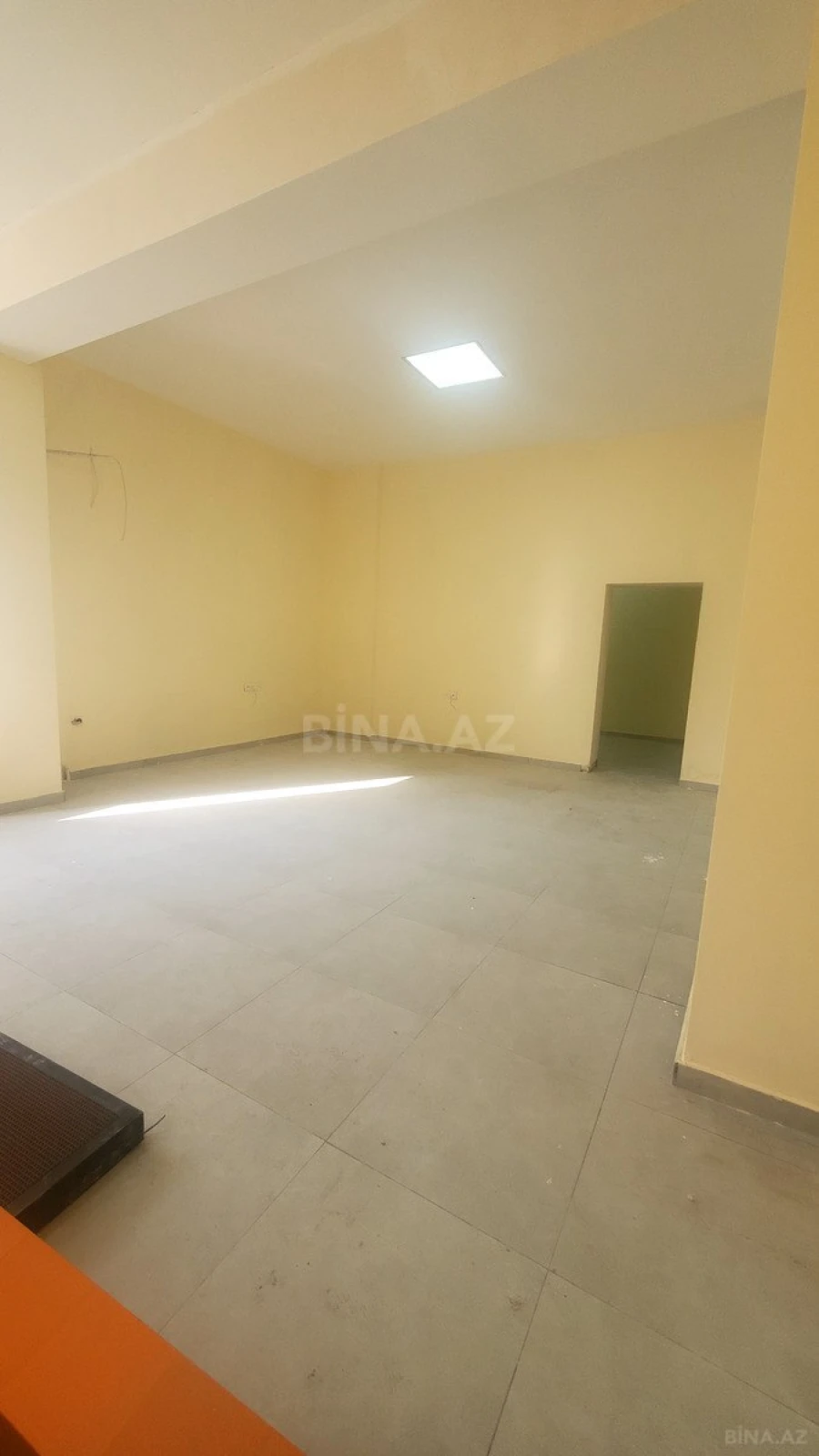 Kirayə verilir obyekt 650 m²