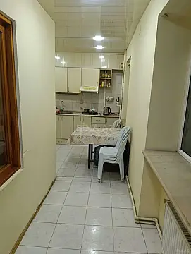 Kirayə verilir 2 otaqlı mənzil 50 m²