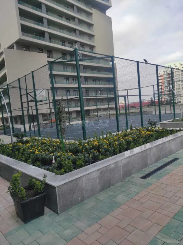 Satılır 2 otaqlı mənzil 100 m²