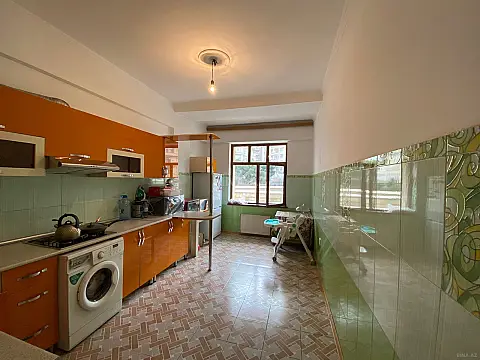 Satılır 3 otaqlı mənzil 100 m²