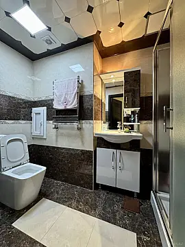 Satılır 2 otaqlı mənzil 55 m²