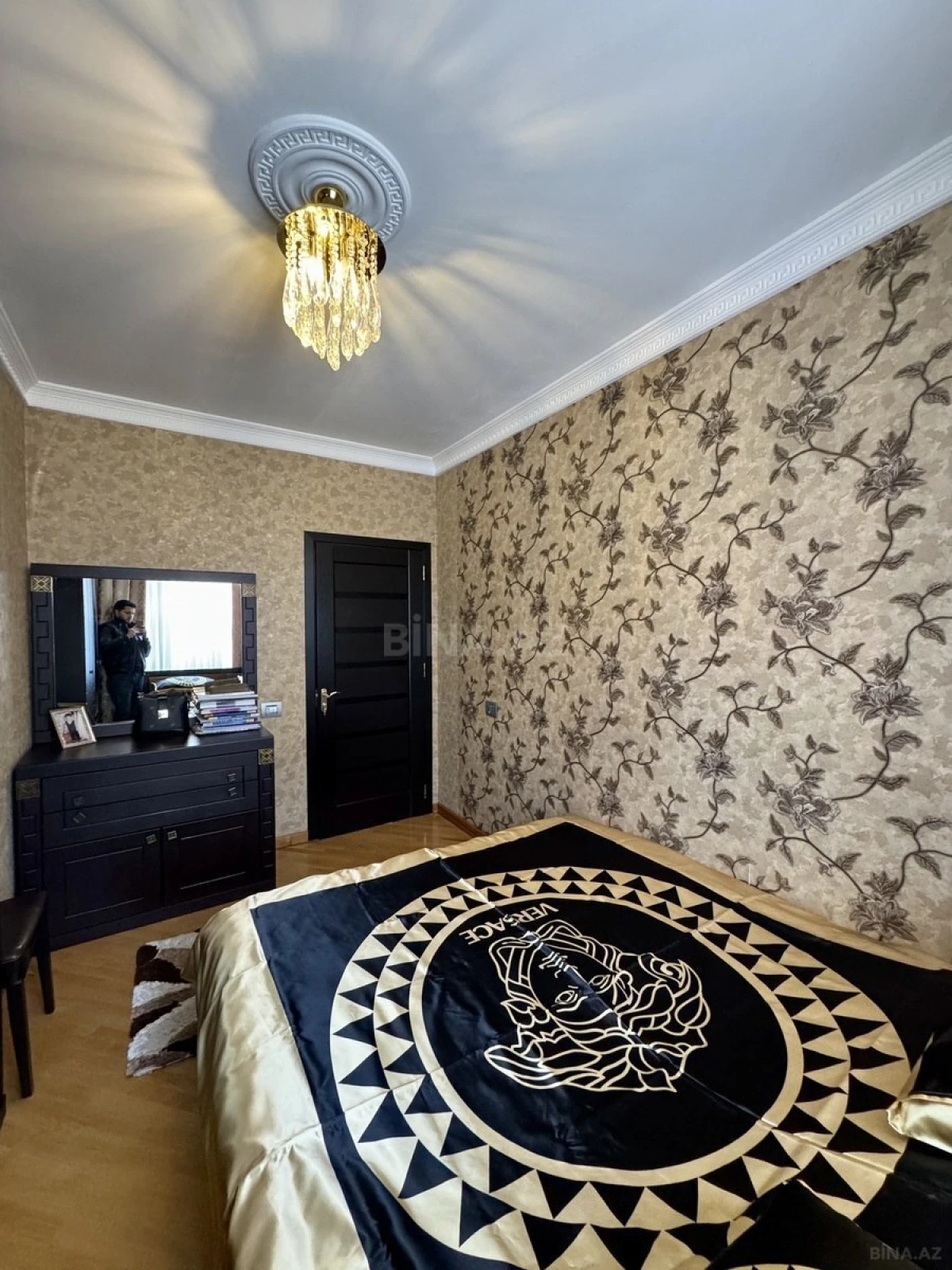 Satılır 2 otaqlı mənzil 55 m²