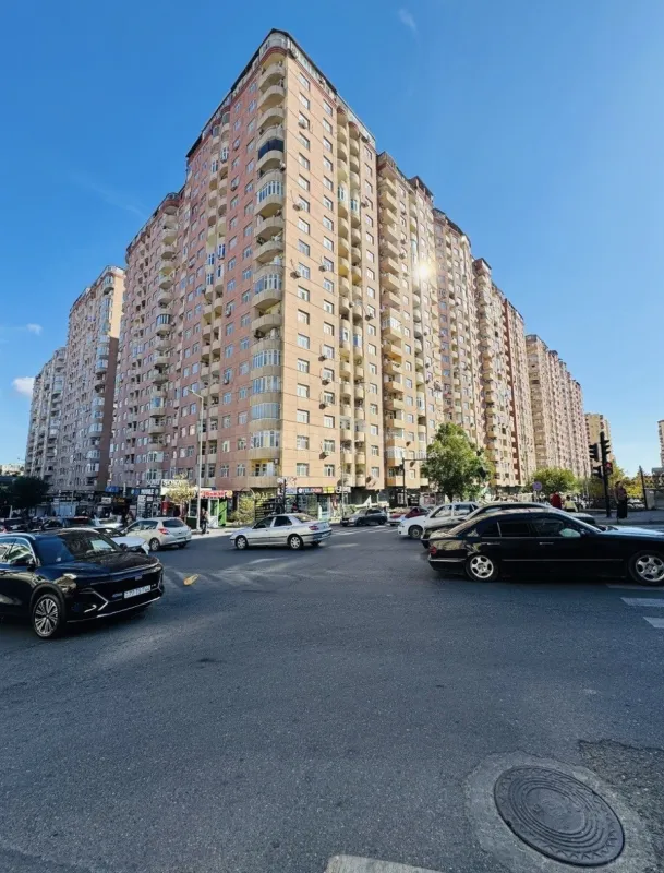 Satılır 2 otaqlı mənzil 55 m²