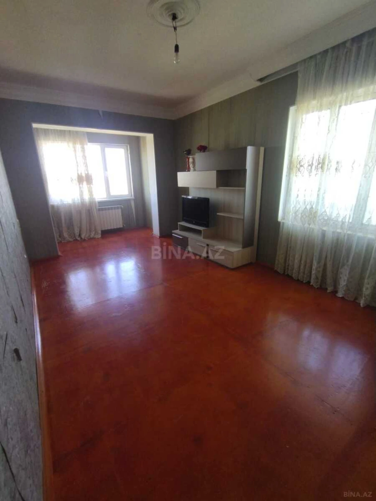 Satılır 3 otaqlı mənzil 100 m²