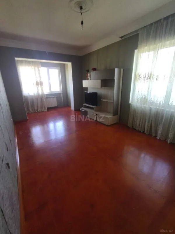 Satılır 3 otaqlı mənzil 100 m²