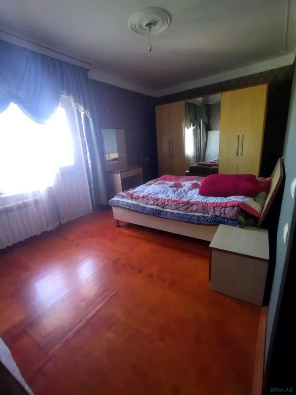 Satılır 3 otaqlı mənzil 100 m²