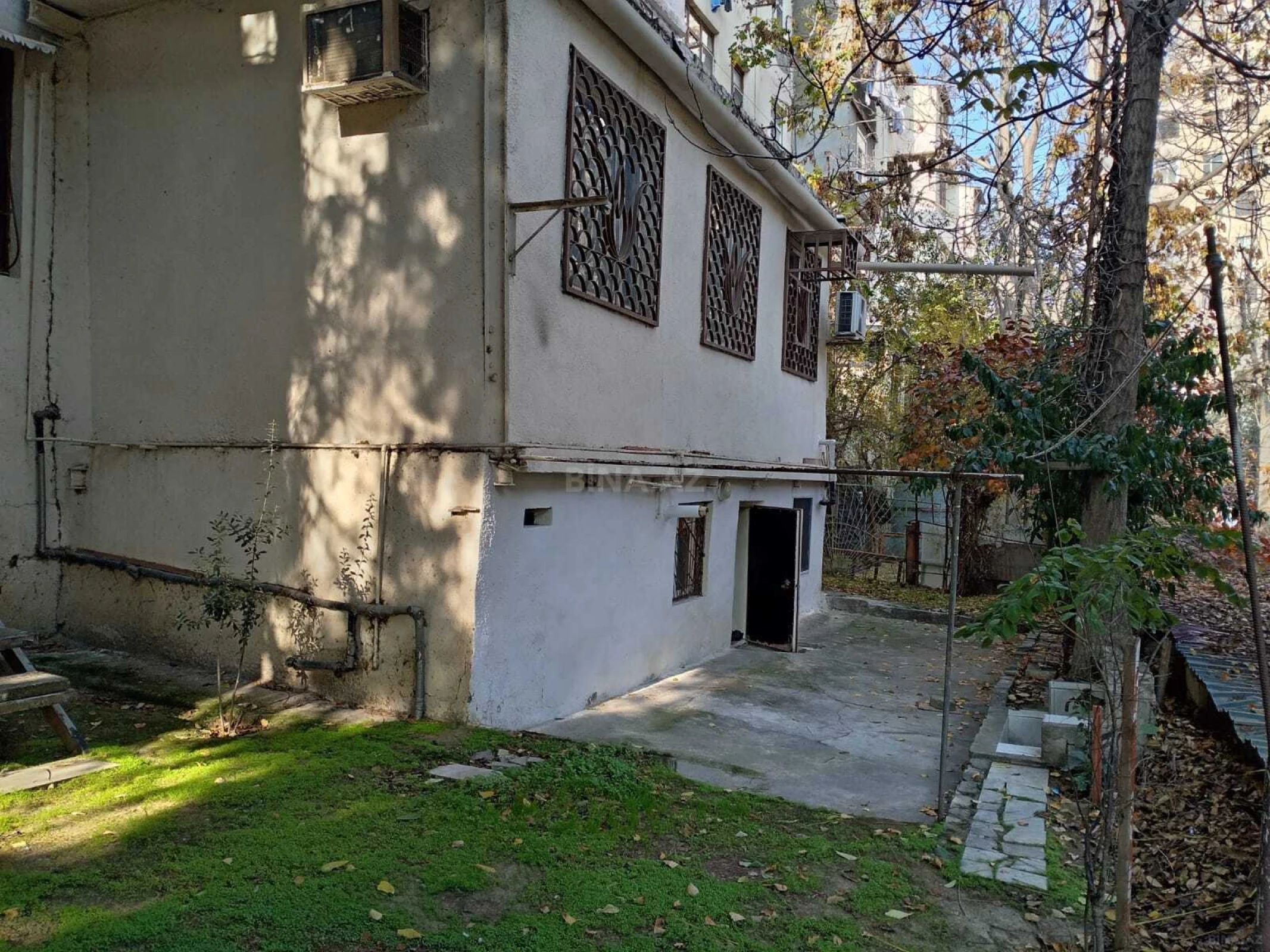 Satılır 2 otaqlı mənzil 80 m²