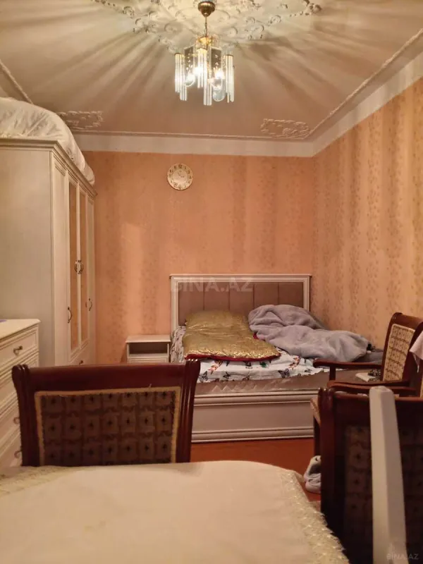 Satılır 2 otaqlı mənzil 80 m²