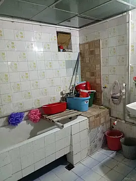 Satılır 2 otaqlı mənzil 80 m²