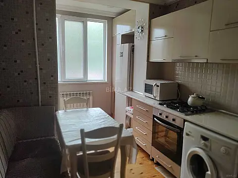 Kirayə verilir 3 otaqlı mənzil 75 m²