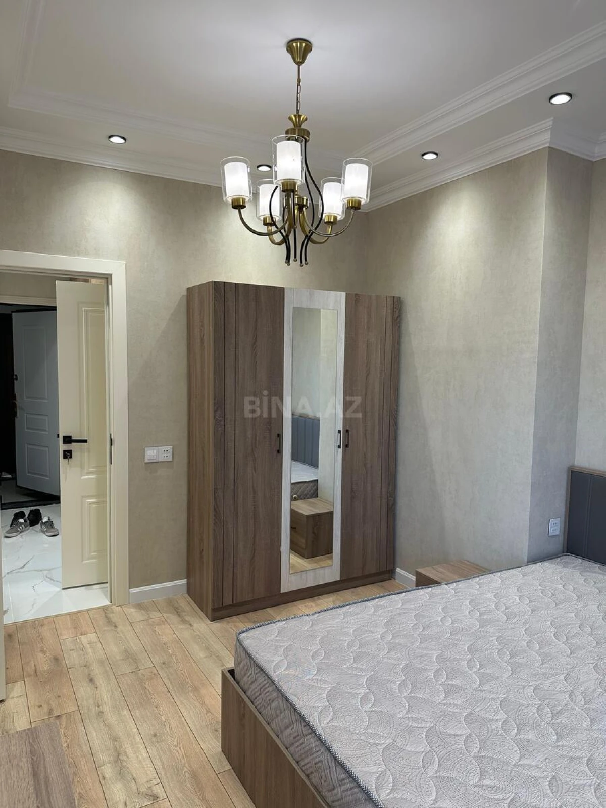 Kirayə verilir 2 otaqlı mənzil 50 m²