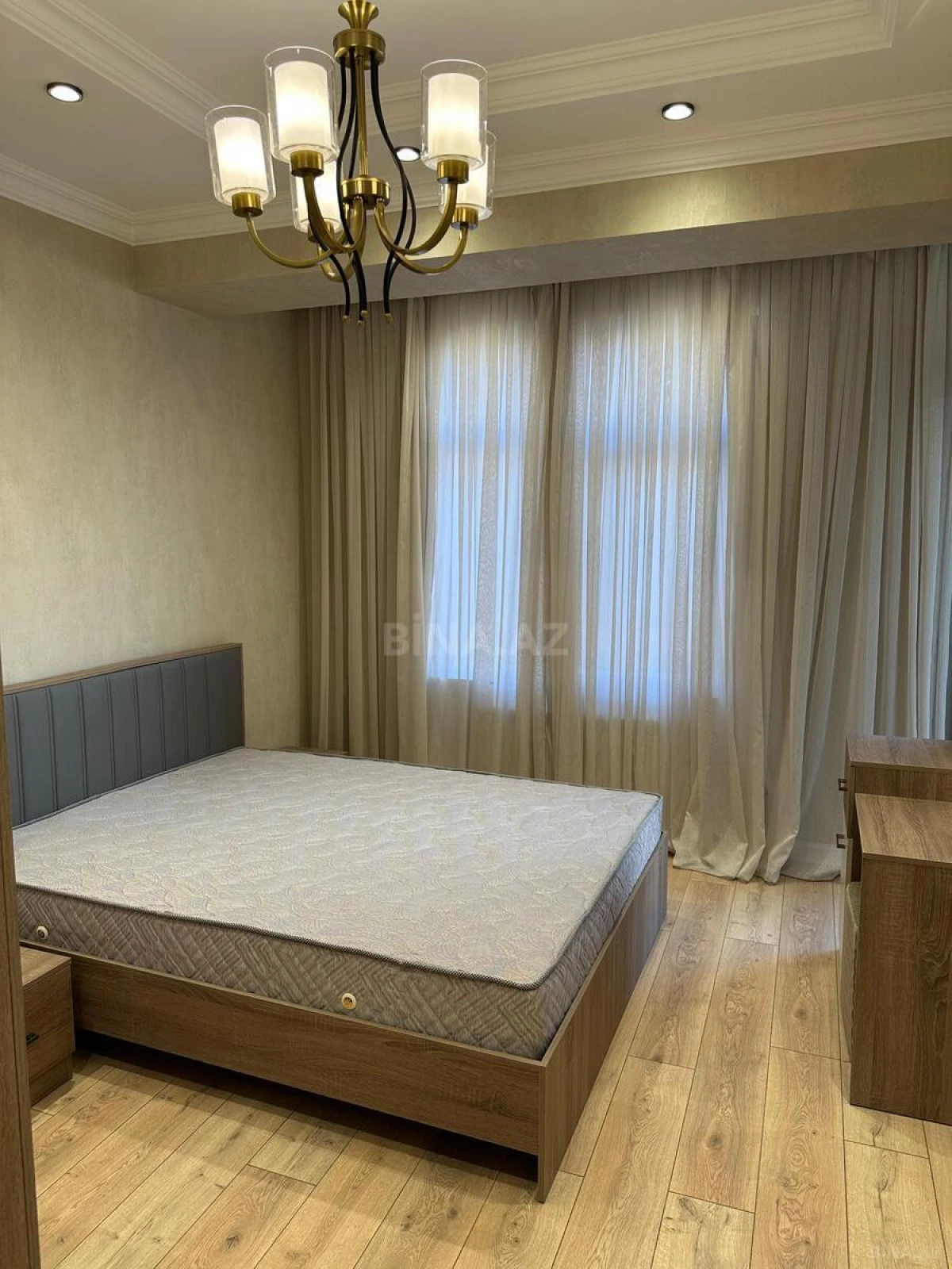 Kirayə verilir 2 otaqlı mənzil 50 m²