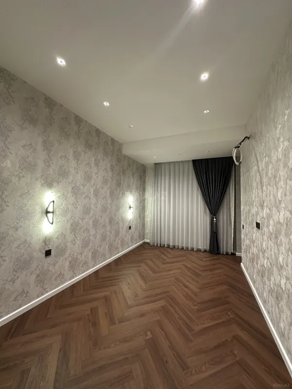 Satılır 3 otaqlı mənzil 96.7 m²