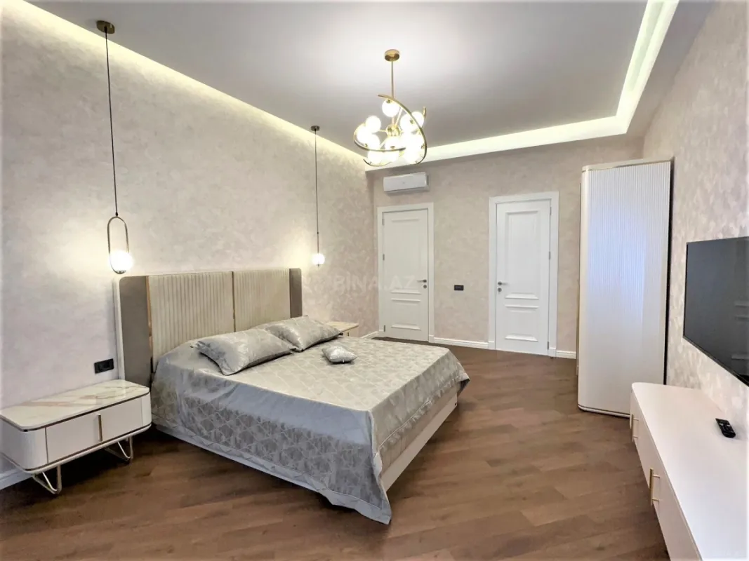 Kirayə verilir 3 otaqlı mənzil 145 m²