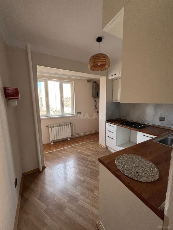 Kirayə verilir 2 otaqlı mənzil 60 m²