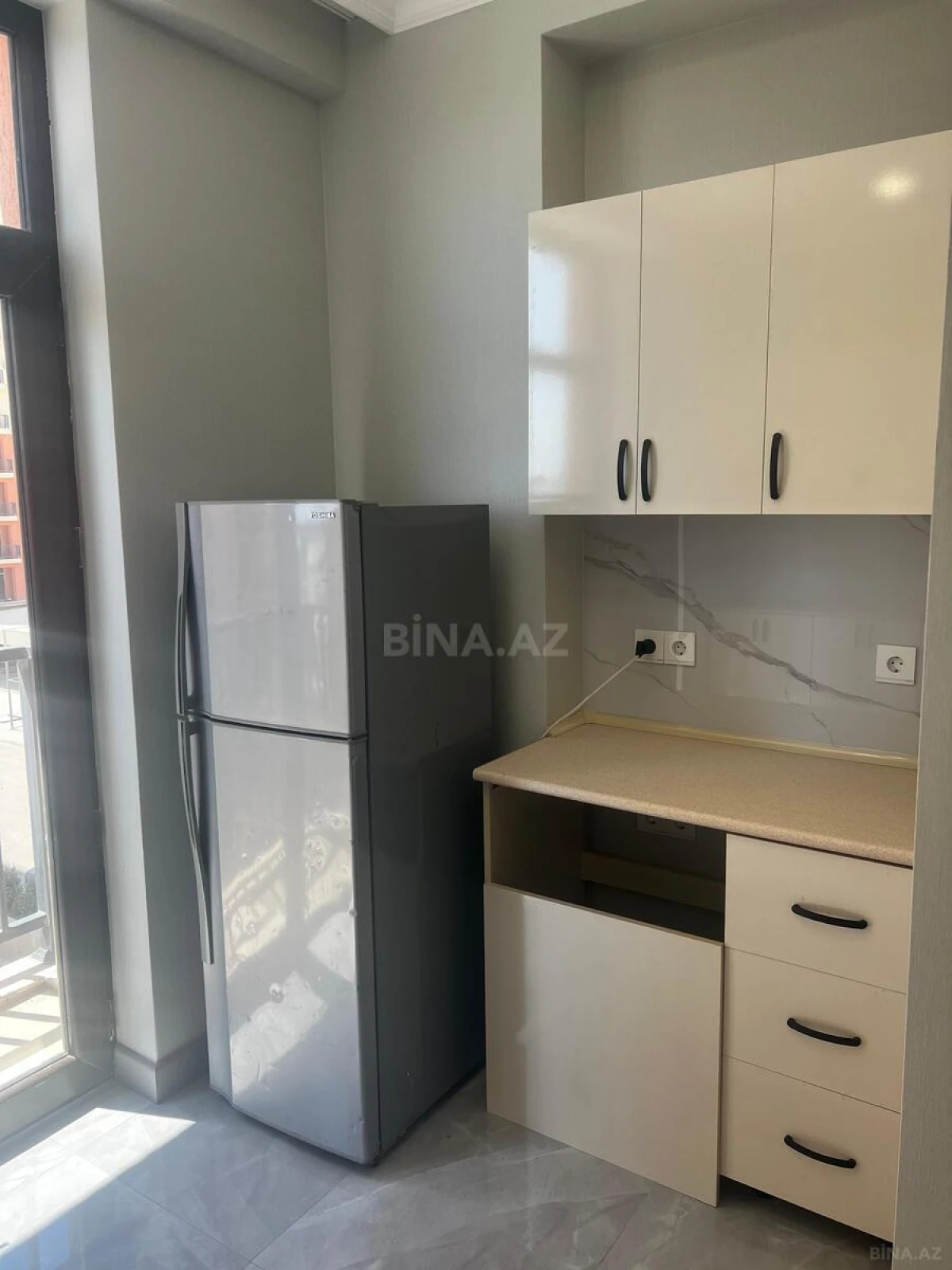 Kirayə verilir 2 otaqlı mənzil 65 m²