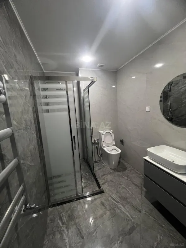Kirayə verilir 2 otaqlı mənzil 65 m²