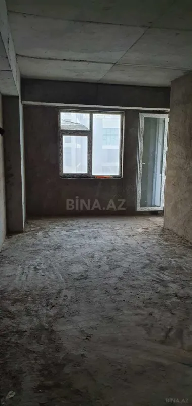 Satılır 4 otaqlı mənzil 155 m²