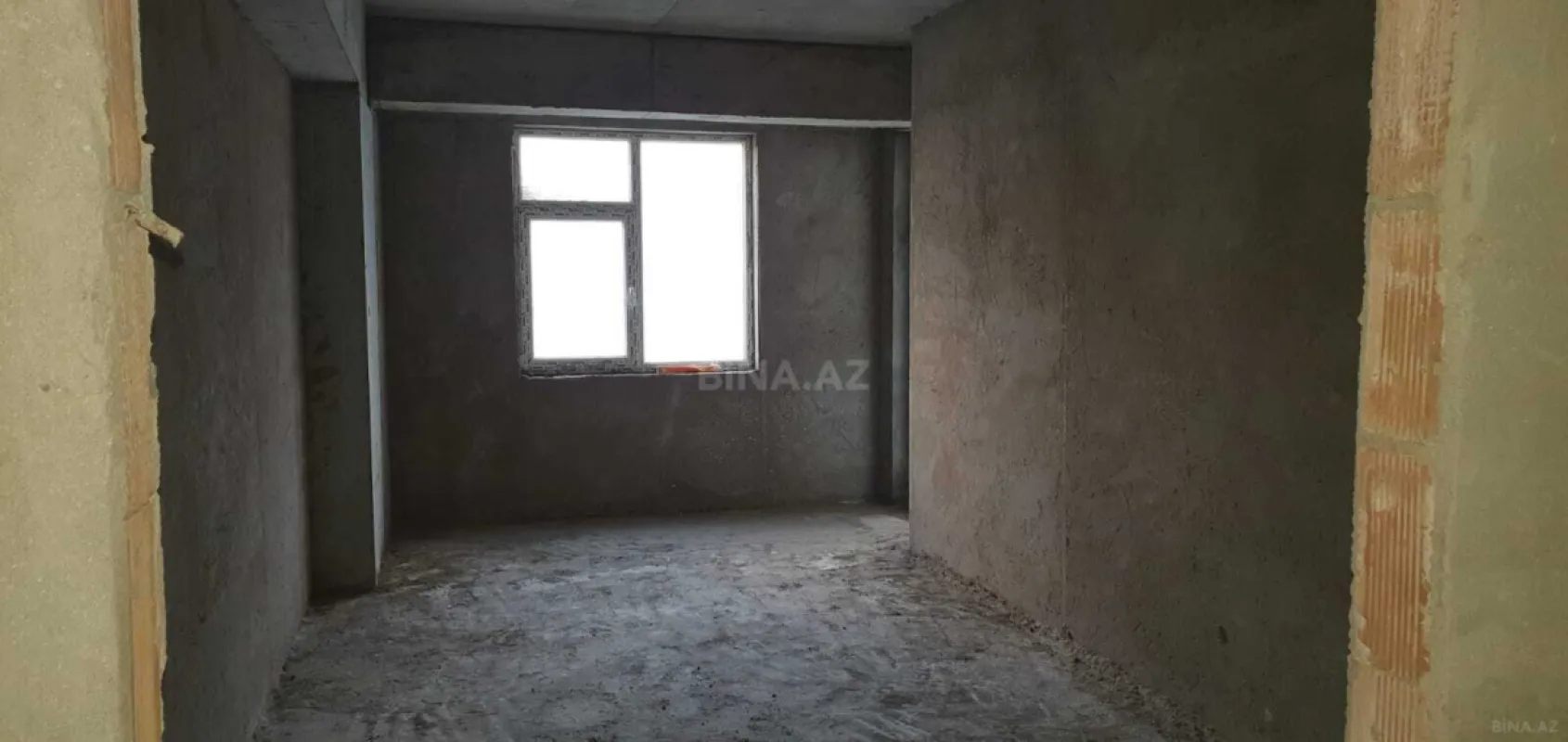 Satılır 4 otaqlı mənzil 155 m²