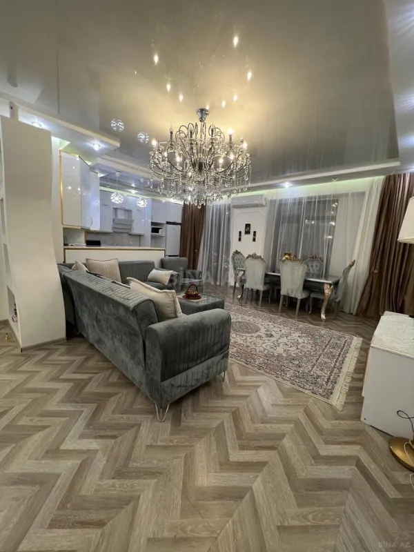 Kirayə verilir 3 otaqlı mənzil 115 m²