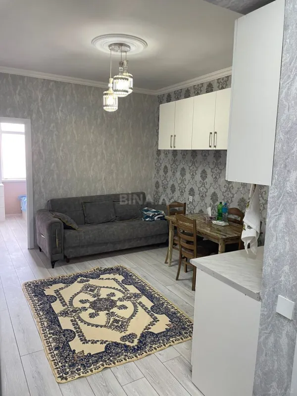 Kirayə verilir 2 otaqlı mənzil 40 m²
