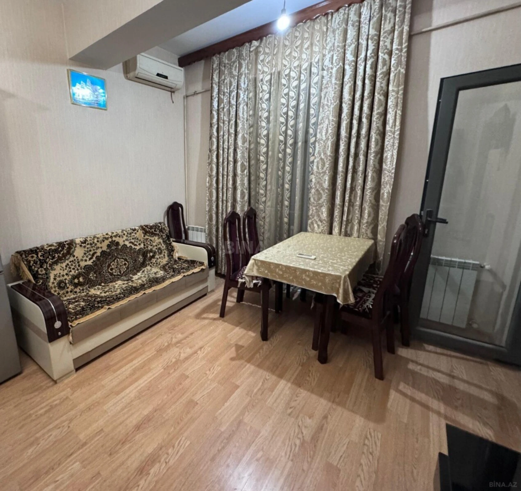Kirayə verilir 2 otaqlı mənzil 50 m²