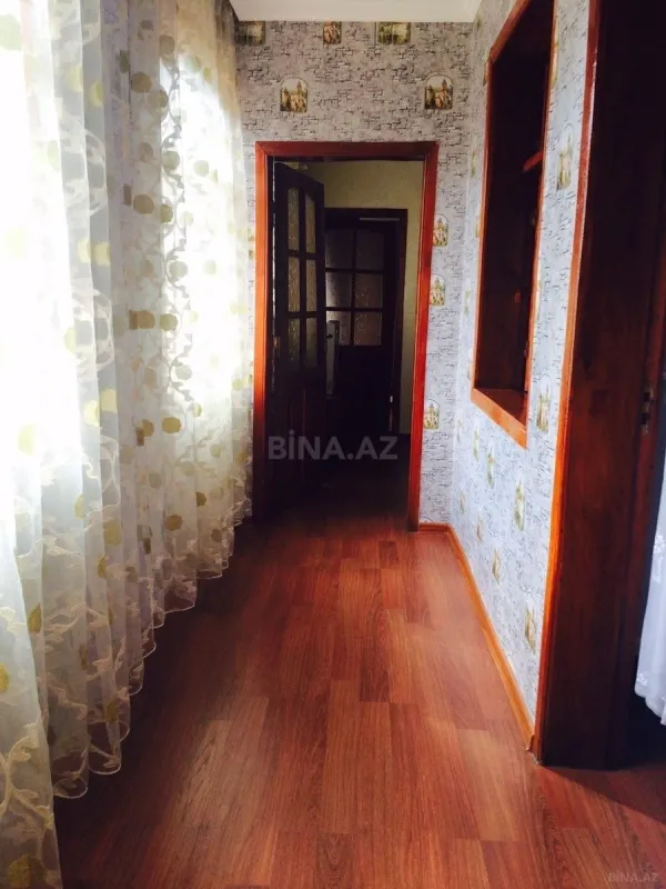 Satılır 5 otaqlı həyət evi 120 m²