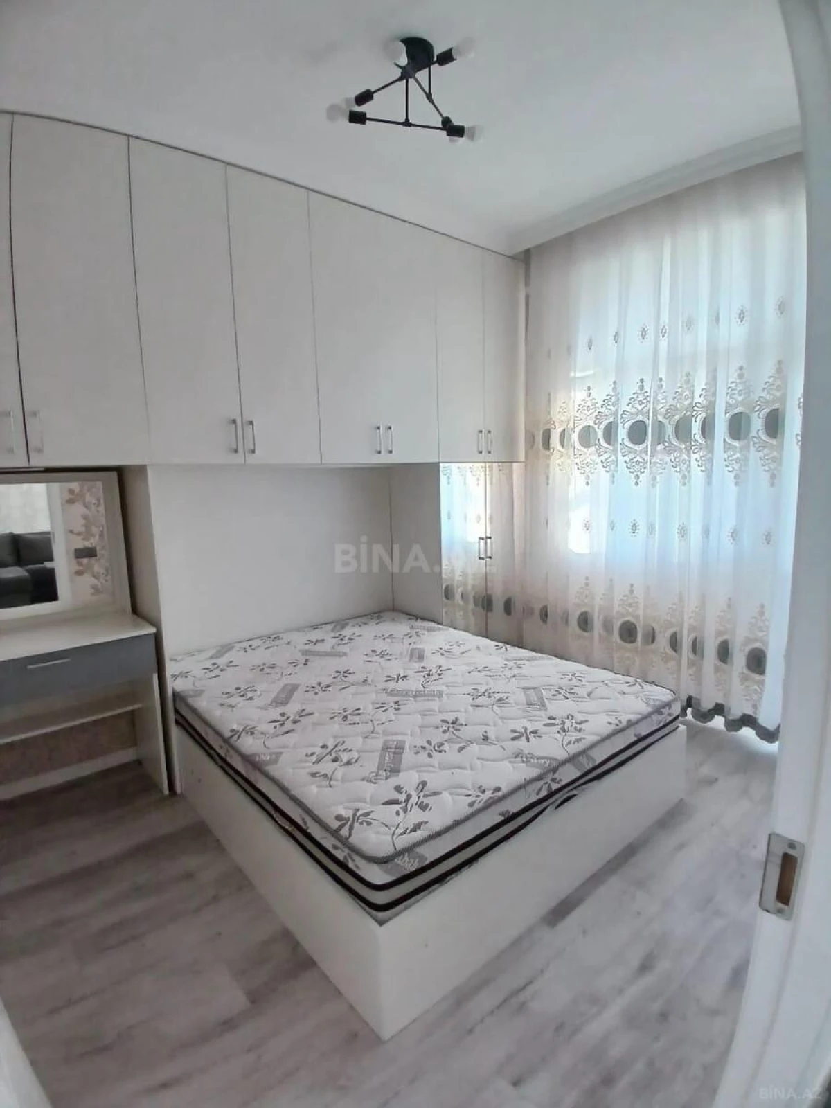 Kirayə verilir 3 otaqlı mənzil 56 m²