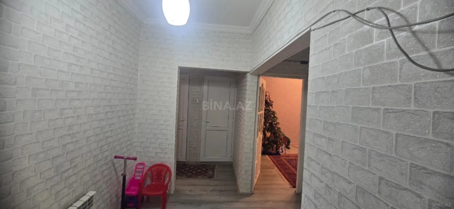 Kirayə verilir 2 otaqlı mənzil 60 m²