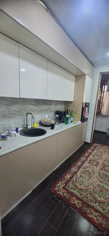 Kirayə verilir 2 otaqlı mənzil 60 m²