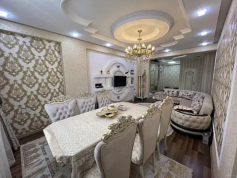 Satılır 3 otaqlı mənzil 108 m²