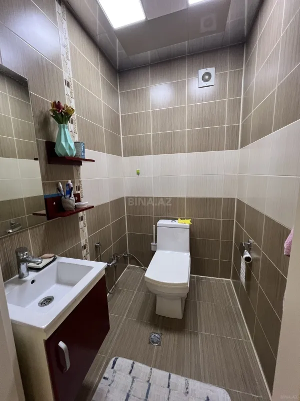 Satılır 3 otaqlı mənzil 108 m²