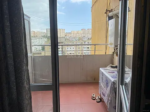 Satılır 3 otaqlı mənzil 147 m²