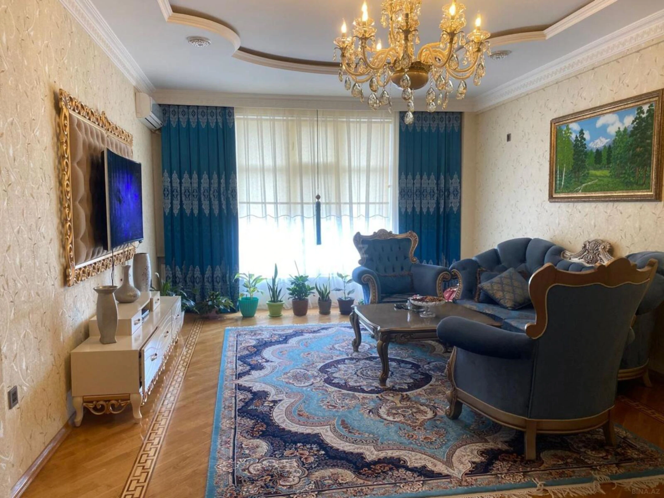 Satılır 3 otaqlı mənzil 147 m²