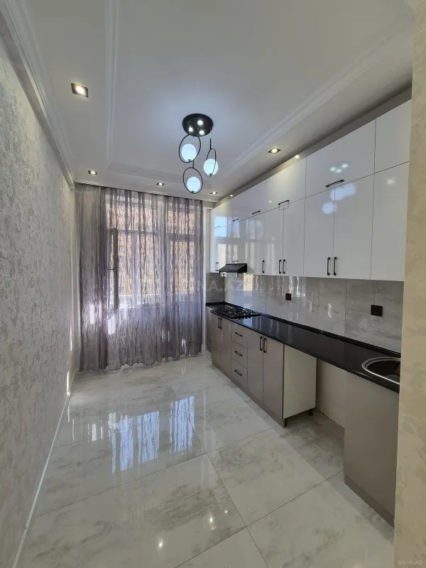 Satılır 2 otaqlı mənzil 66 m²