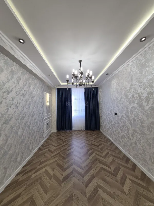 Satılır 2 otaqlı mənzil 66 m²