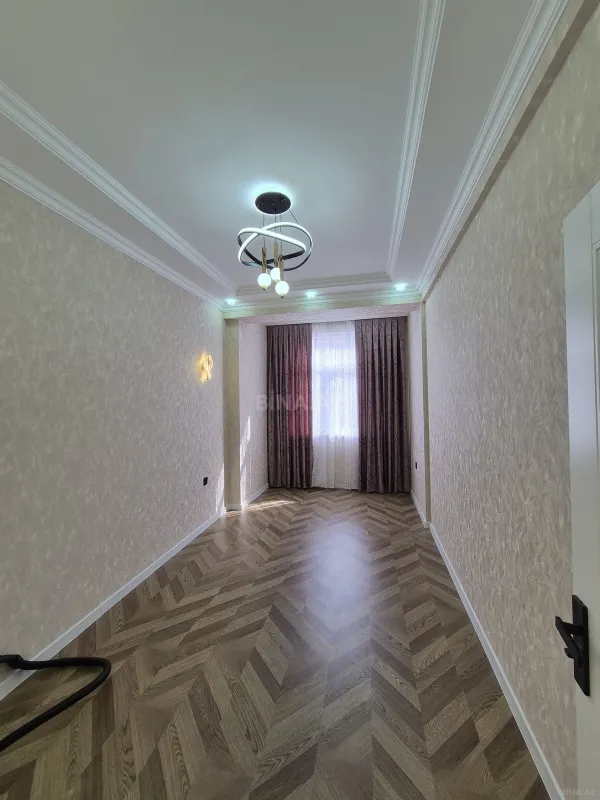 Satılır 2 otaqlı mənzil 66 m²